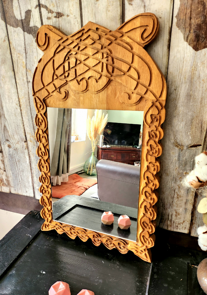 Mobilier en bois fait main - miroir